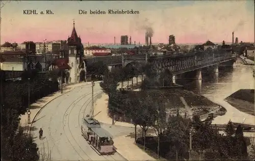 Ak Kehl am Rhein, Die beiden Rheinbrücken, Straßenbahn