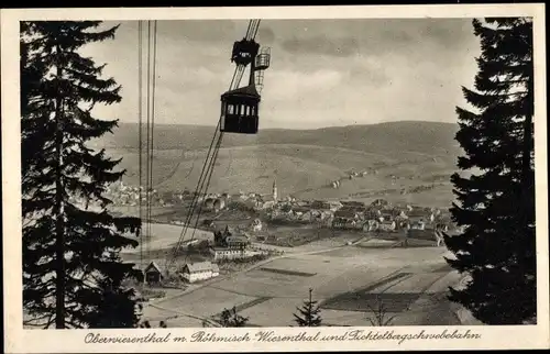 Ak Oberwiesenthal im Erzgebirge, Böhmisch-Wiesenthal, Ortsansicht, Fichtelbergschwebebahn, Gondel