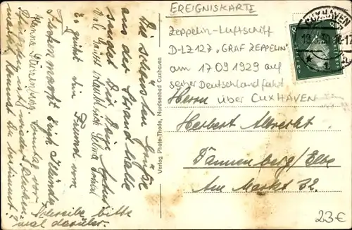 Ak Cuxhaven in Niedersachsen, Luftschiff LZ 127 Graf Zeppelin über der Stadt