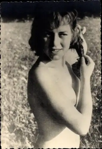 Foto Frauenakt, nackte Frau, Busen, 1950er Jahre