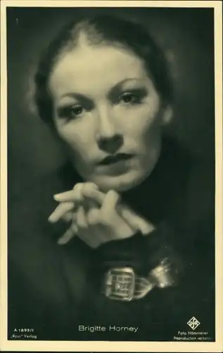 Ak Schauspielerin Brigitte Horney, Portrait