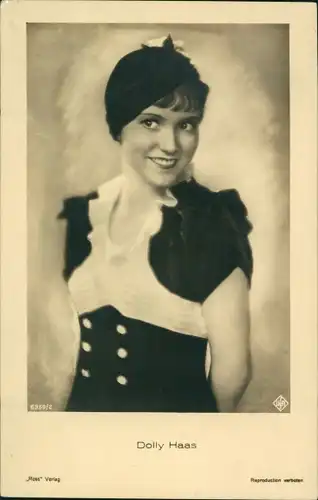 Ak Schauspielerin Dolly Haas, Portrait
