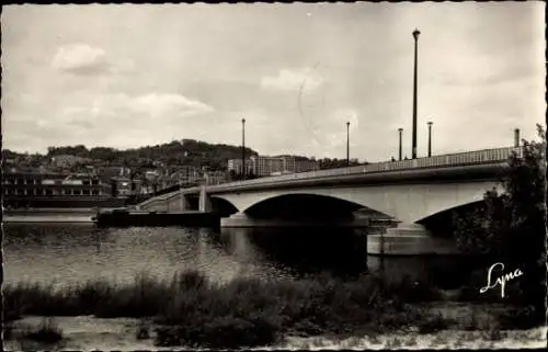 Ak Suresnes Hauts de Seine, Le Pont de Suresnes, l'Hopital Foch