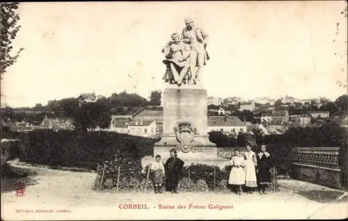 Ak Corbeil Essonne, Statue des Freres Galignani