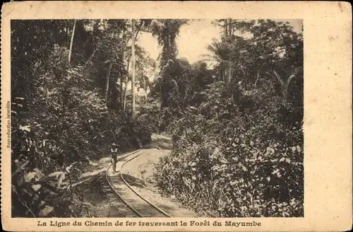 Ak Mayumbe Mayombe RD Kongo Zaire, Die Eisenbahnlinie durch den Wald