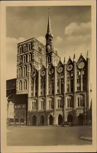 Ak Stralsund in Vorpommern, Rathaus, St. Nikolai Kirche