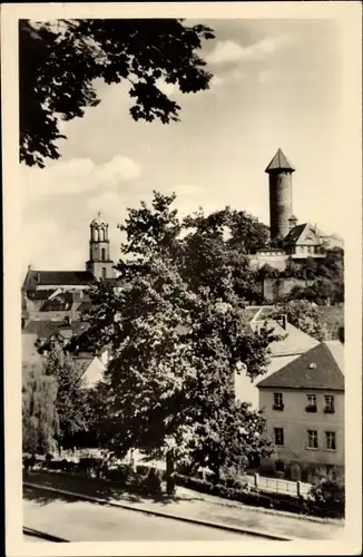 Ak Auerbach im Vogtland, Blick von der Wartehalle auf Schlossturm, Stadtkirche