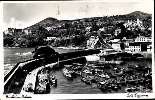 Ak Funchal Insel Madeira Portugal, Hafen, Brücke, Stadt