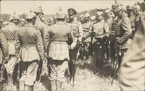 Foto Ak Kronprinz Wilhelm, Deutsche Soldaten in Uniformen, I. WK