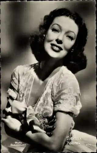 Ak Schauspielerin Loretta Young, Portrait