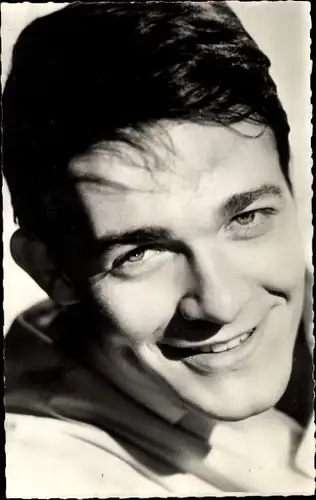 Ak Schauspieler Jacques Charrier, Portrait