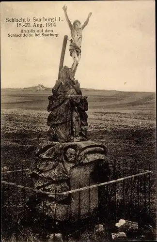 Ak Sarrebourg Saarburg Lothringen Moselle, Schlacht 1914, Kruzifix auf dem Schlachtfeld