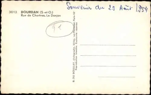 Ak Dourdan Essonne, Rue de Chartres, Le Donjon