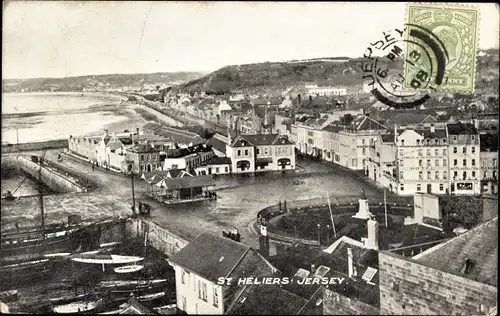 Ak Saint Helier Kanalinsel Jersey, Blick über die Dächer der Stadt