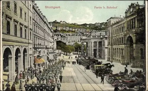 Ak Stuttgart in Württemberg, Bahnhof, Soldaten
