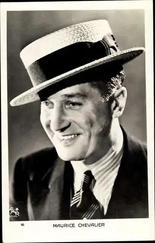 Ak Schauspieler Maurice Chevalier, Portrait, Hut, Krawatte
