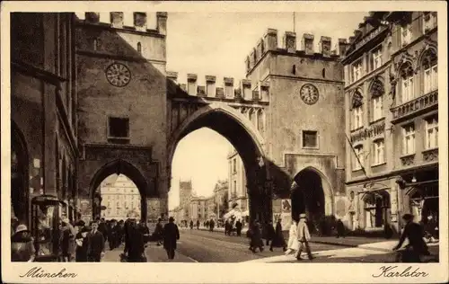 Ak München, Karlstor, Turmuhren