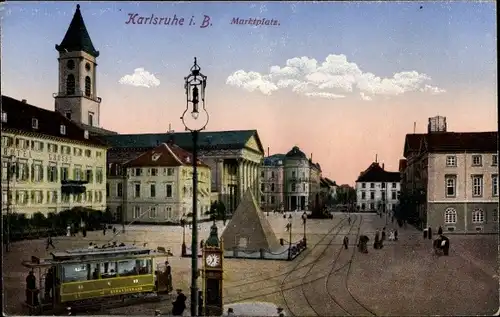 Ak Karlsruhe in Baden, Marktplatz, Straßenbahn, Pyramide