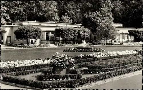 Ak Bad Elster im Vogtland, Bade-Café, Springbrunnen