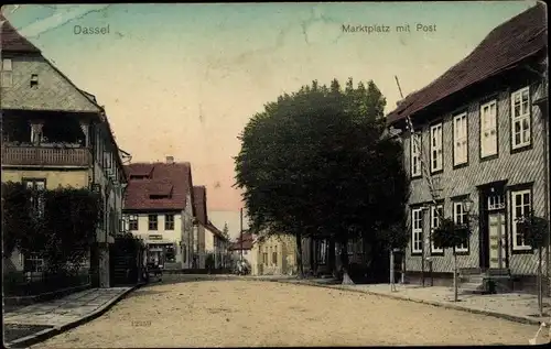 Ak Dassel am Solling, Marktplatz mit Post