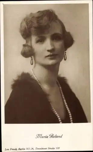 Ak Schauspielerin Maria Roland, Portrait, Perlenkette