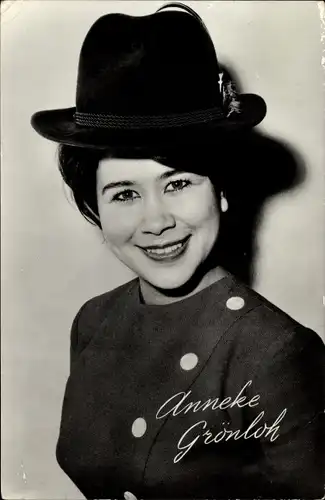 Ak Sängerin Anneke Grönloh, Portrait mit Hut, Philips Grammophonplatten