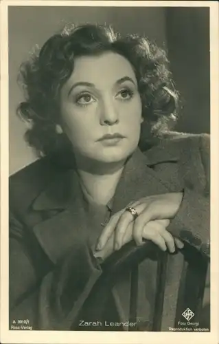 Ak Schauspielerin Zarah Leander, Portrait