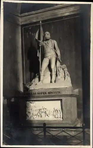 Foto Ak Innsbruck in Tirol, Hofkirche, Denkmal Andreas Hofer