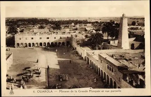 Ak Ouargla Algerien, Minarett der Großen Moschee und Teilansicht