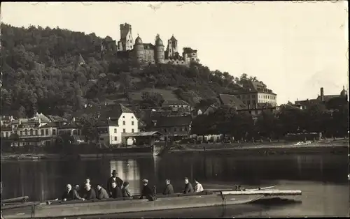 Foto Ak Wertheim am Main, Boot, Männer, Burg