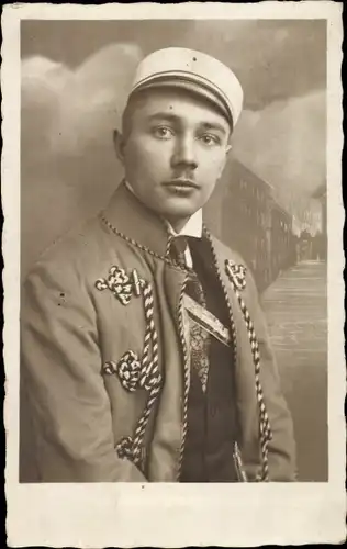 Studentika Foto Ak Student Fritz Gutjahr, Portrait, Frankfurt am Main 1919/20, Wetzlar 1921