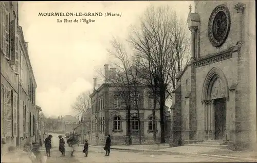 Ak Mourmelon le Grand Marne, Rue de Église