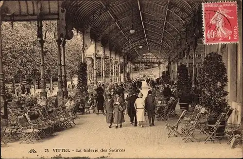 Ak Vittel Lothringen Vosges, Die Galerie des Sources