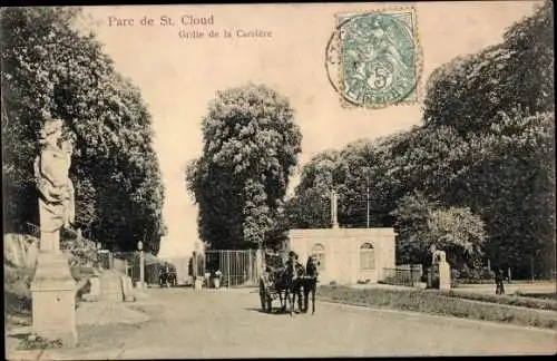 Ak Saint Cloud Hauts de Seine, Park, Grille de la Carriere