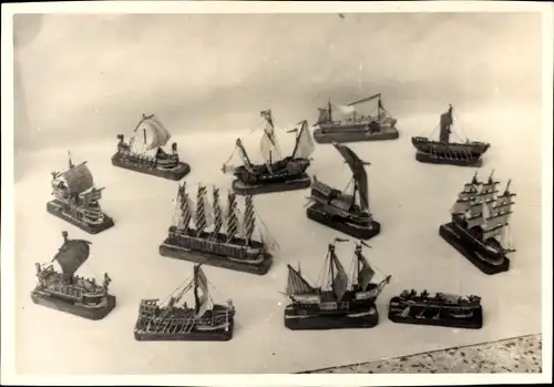 Foto Dampfer, Segelschiffe, Dampfschiffe, Miniaturen