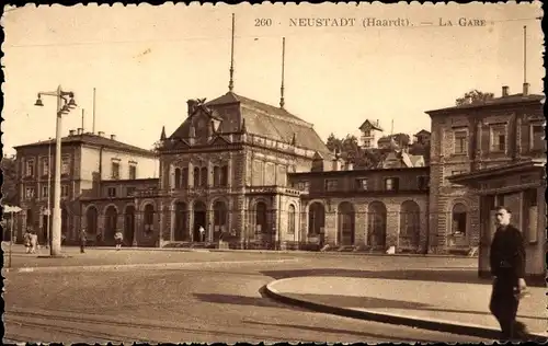 Ak Neustadt an der Haardt Neustadt an der Weinstraße, Bahnhof