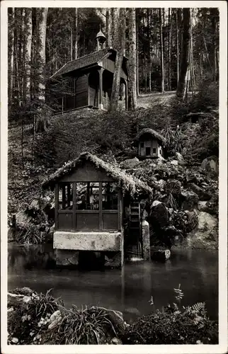 Ak Haslach im Kinzigtal Schwarzwald, Kapelle, Anlagen am Heiligen Brunnen