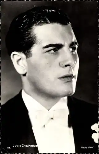 Ak Schauspieler Jean Chevrier, Portrait, Anzug, Fliege