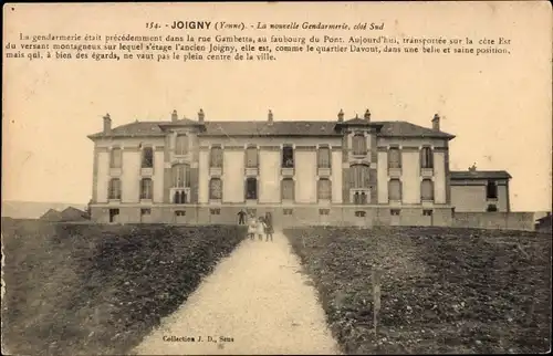 Ak Joigny Yonne, die neue Gendarmerie, Südküste