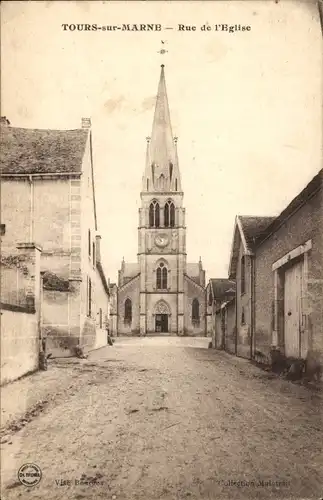 Ak Tours sur Marne, rue de l'Eglise