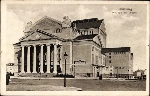 Ak Duisburg im Ruhrgebiet, neues Stadt-Theater, Straßenlaternen