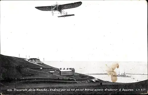 Ak Traversée de la Manche, Blériot, Avant d'atterrir à Douvres