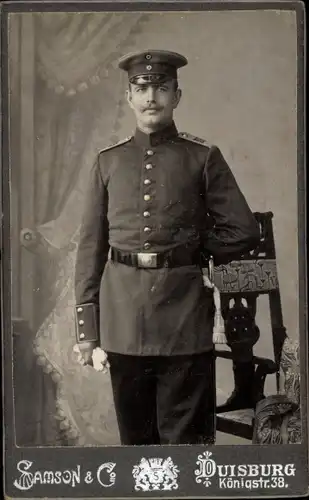 CdV Duisburg im Ruhrgebiet, Deutscher Soldat in Uniform, Portrait