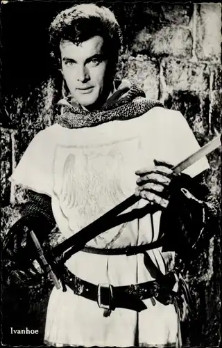 Ak Schauspieler Roger Moore, Szene aus dem Film Ivanhoe