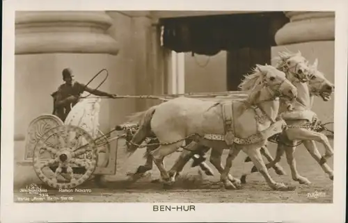 Ak Schauspieler Ramon Novarro, Ben Hur, Pferde, Kutsche, Filmszene