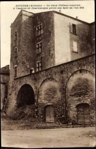 Ak Joyeuse Ardeche, Das alte Schloss