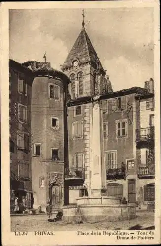 Ak Privas Ardèche, Place de la République, Tour de Diane de Poitiers