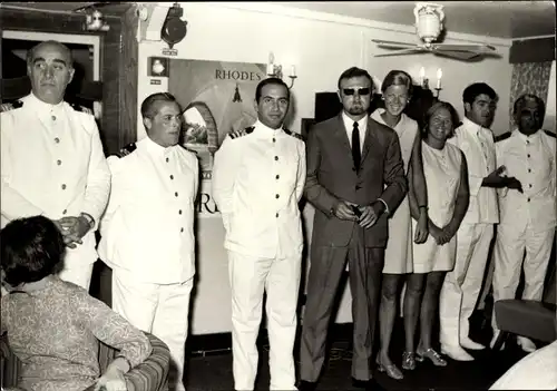 Foto Besatzung und Passagiere auf einem Dampfer, Innenansicht