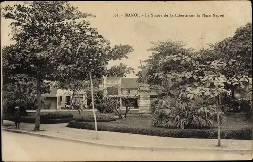 Ak Hanoi Vietnam, Place Neyret, Statue de la Liberte