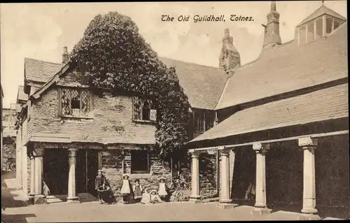 Ak Totnes Devon England, Old Guildhall